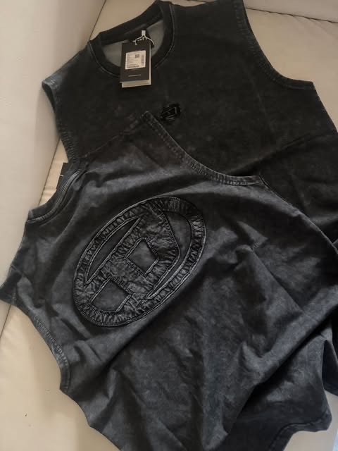 Acid-wash oversized tee